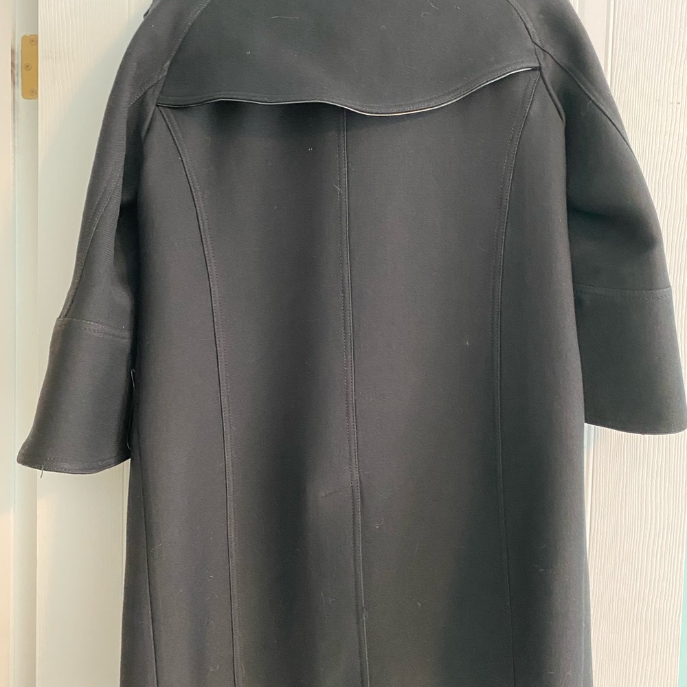 Authentic Burberry Fall/Winter Coat - Picture 2 of 7